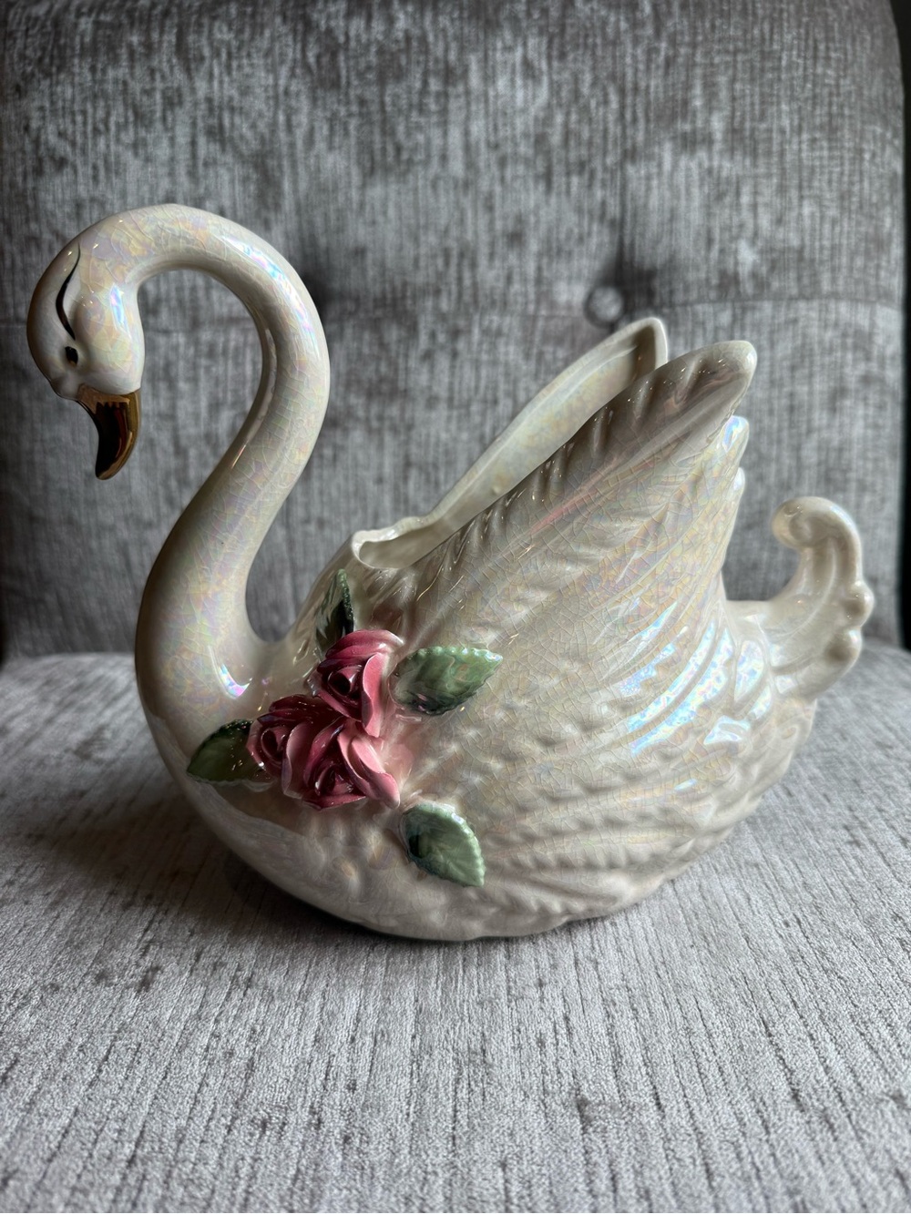 Norcrest Japan Iridescent Swan Planter